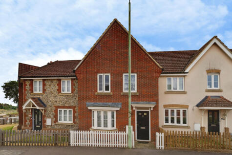 Hundred Acre Way, Red Lodge, Bury St. Edmunds, IP28
