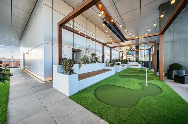 1389218-18-693c46...