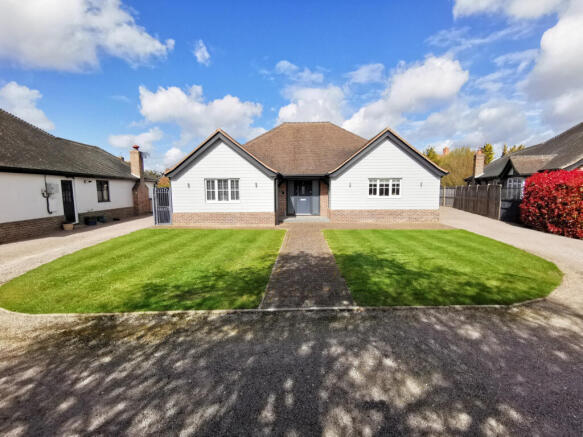 4 Bedroom Bungalow for Sale
