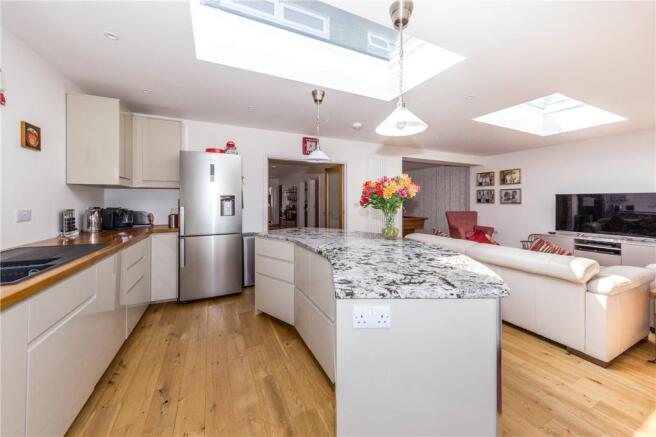 Kitchen/Family
