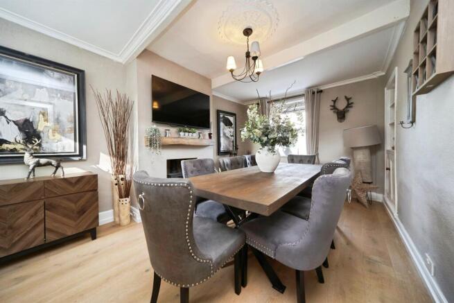 3 bed Terraced for sale Image 6