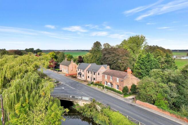 4-bed detached on Downham Road, Nordelph, PE38, £400,000