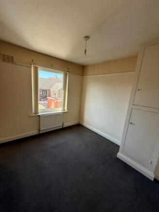 2 bed House to rent Image 7