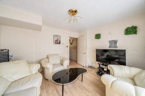 Copperfield Drive, Tottenham, London, N15
