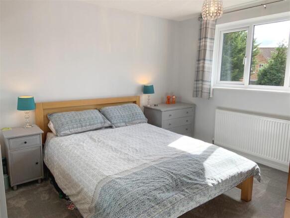Bed 1.JPG