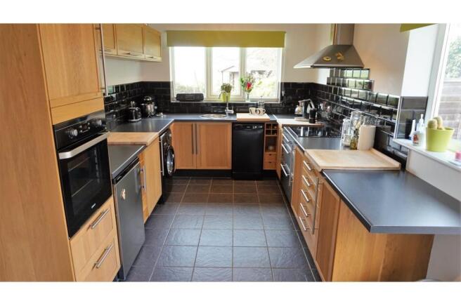 Kitchen / Diner