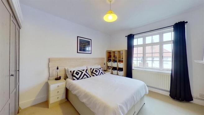 Godley-Road-Earlsfield-SW18-11152021_183413.jpg