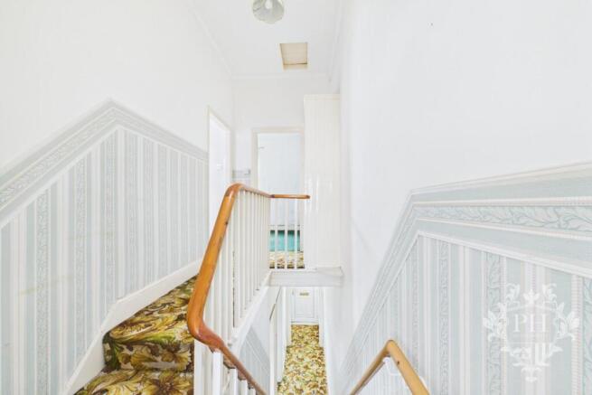 2 bed Terraced for sale Image 5