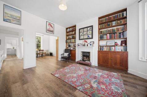 Dovedale Gardens, 465 Battersea Park Road, London, SW11