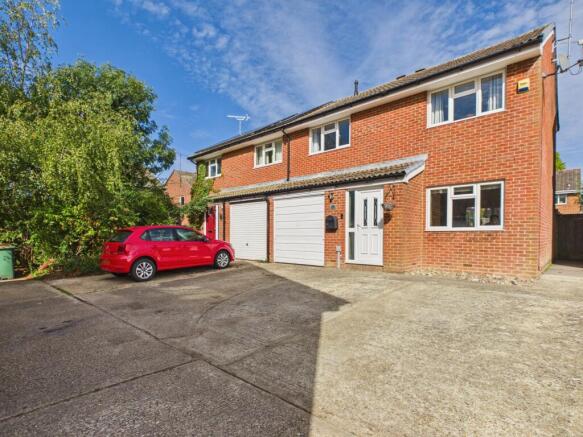 3-bed semi-detached on Bluebell Close, Horsham, West Sussex, £450,000