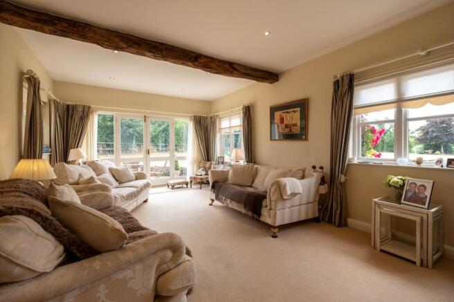 Sitting/Family Room
