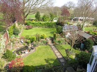 REAR GARDEN: