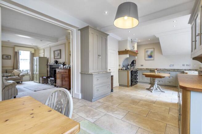 Kitchen/Breakfast Rm