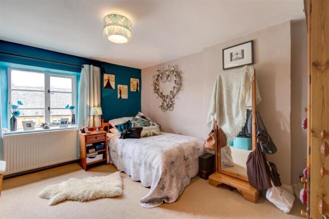 Bedroom2.jpg