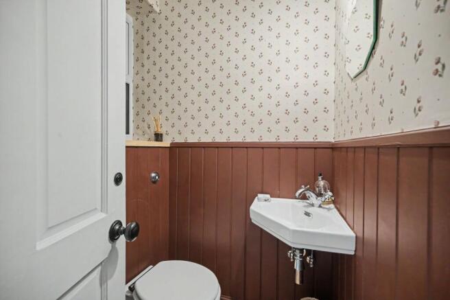 3 bed Cottage for sale Image 11