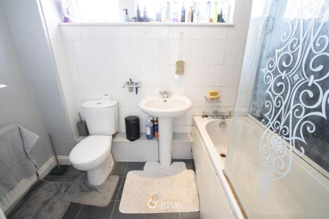 2 bed Terraced for sale Image 11