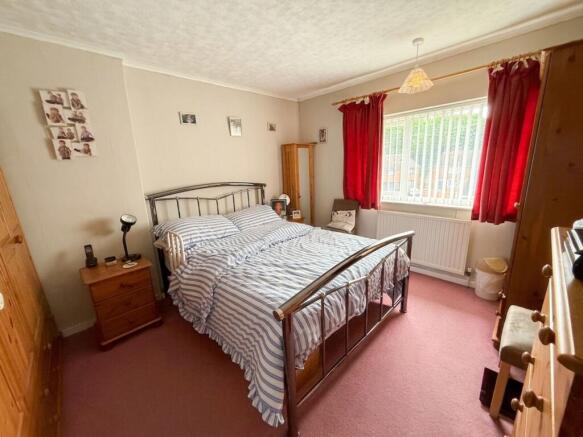 3 bed Terraced for sale Image 8