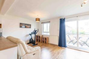 Flat 6, 5, Albion Gardens, Leith, Edinburgh EH7 5QL