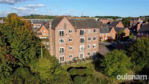 6, Brook Court, Honeymans Gardens, Droitwich WR9 9AR