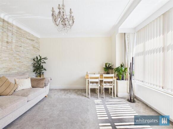 3 bed Semi-Detached for sale Image 6