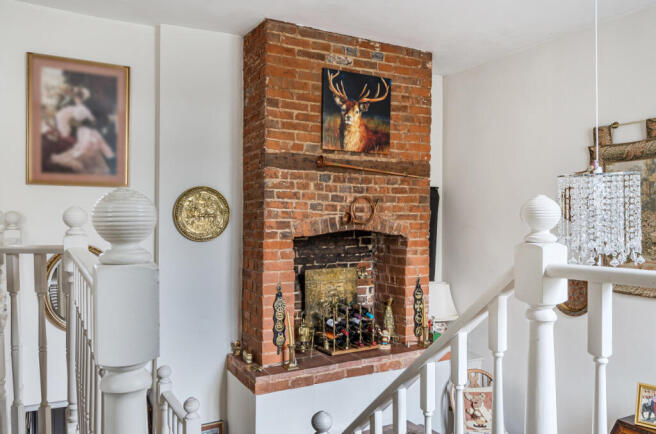 1410090-22-698b39...