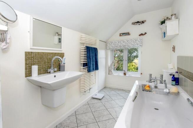 Master En-suite