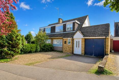 Meadow Road, Toddington,
