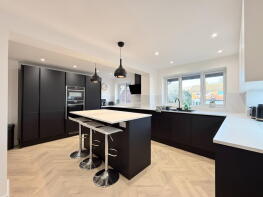 23, Pearmans Croft, Birmingham B47 5ER