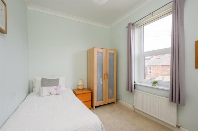 2 bed Terraced for sale Image 10