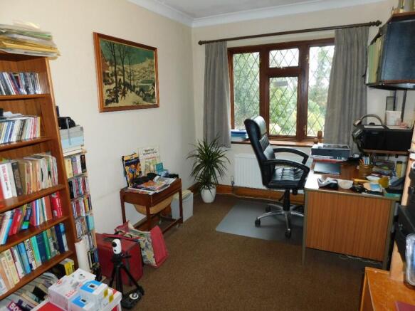 Photo 9
