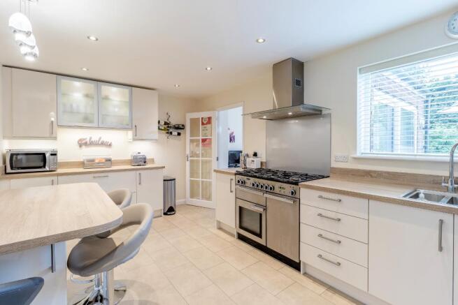 Kitchen/Breakfast Room