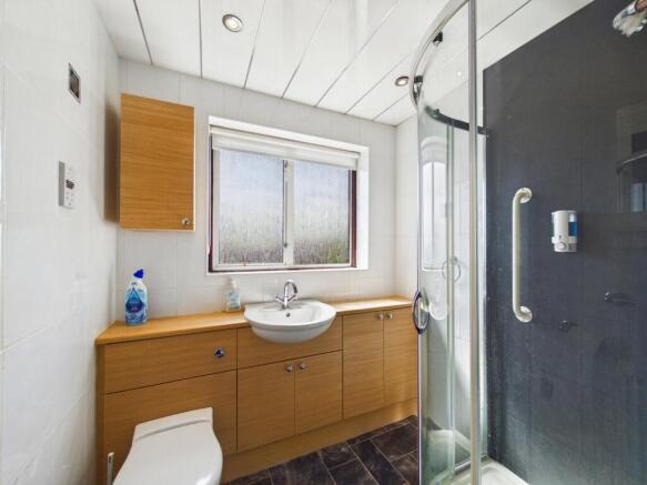3 bed Detached for sale Image 5
