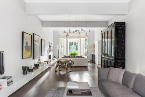 Holland Park, London, W11