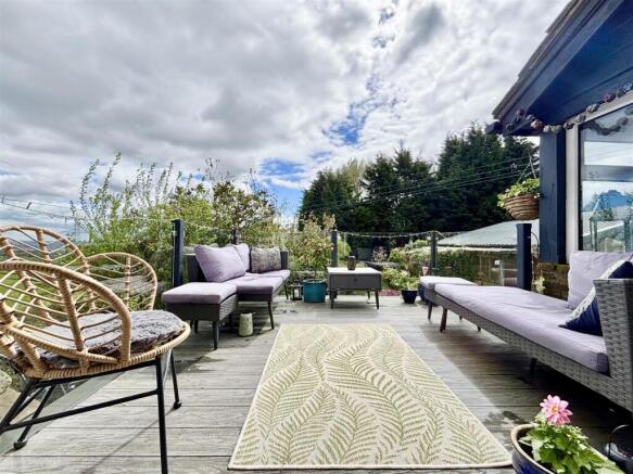 4 bed Farm House for sale Image 6