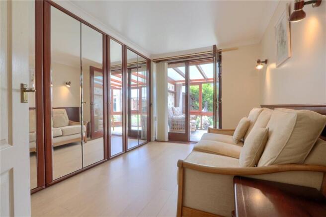2 bed Bungalow for sale Image 10
