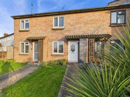 2, Pavely Close, Chippenham SN15 2BZ