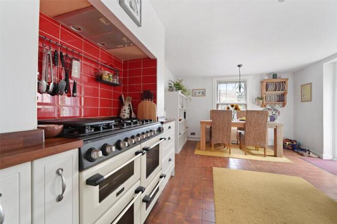 Kitchen / Dining