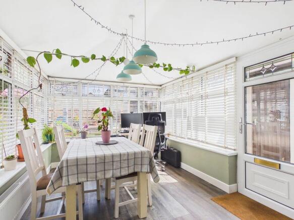 dining room/conservatory