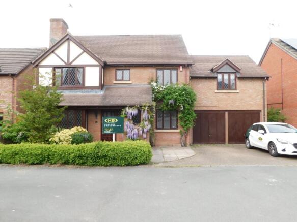 5 Bed Unfurnished Detached