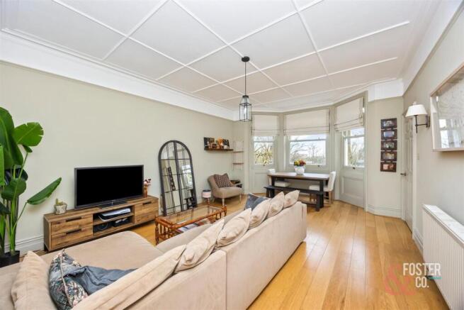 Cromwell Road 27, Flat 4-004.JPG