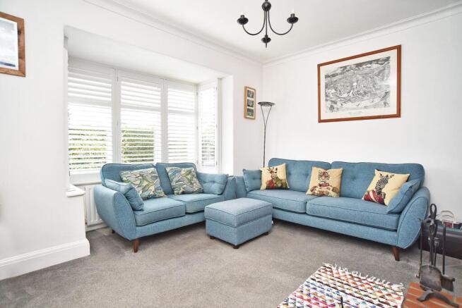 4 bed Detached for sale Image 6