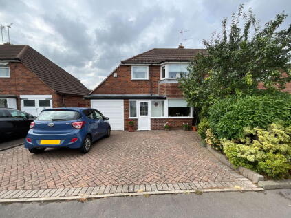 Dunstall Road, Halesowen, B63 1BD