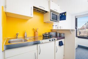 204, Fulham Palace Road, London W6 9PA