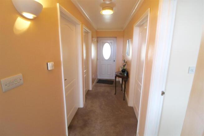 Hallway.jpg
