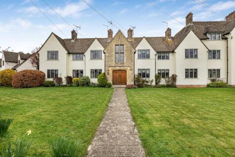 Beresford House, Shepherds Way, Cirencester, Gloucestershire, GL7