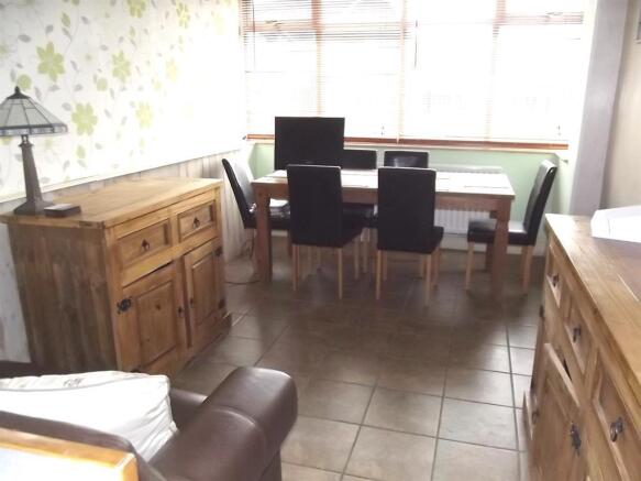Kitchen Dining End
