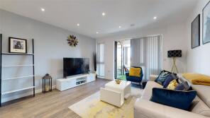 Flat 20, 2 Ikon House, Purley Way, Croydon CR0 3FA
