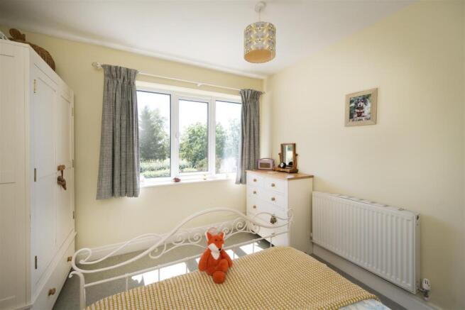 3 bed Semi-Detached for sale Image 12