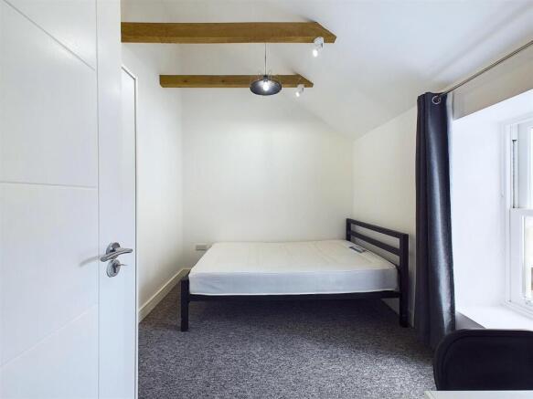 2 - Six-Bedroom HMO for Auction, Westbury-on-Trym.