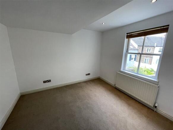 3 bed Detached for sale Image 7